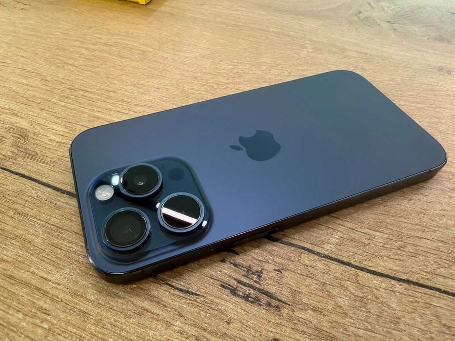 Apple iPhone 15 Pro 128GB Blue Titanium, Baterie 89%, Liber Rețea, Garanție 24 Luni