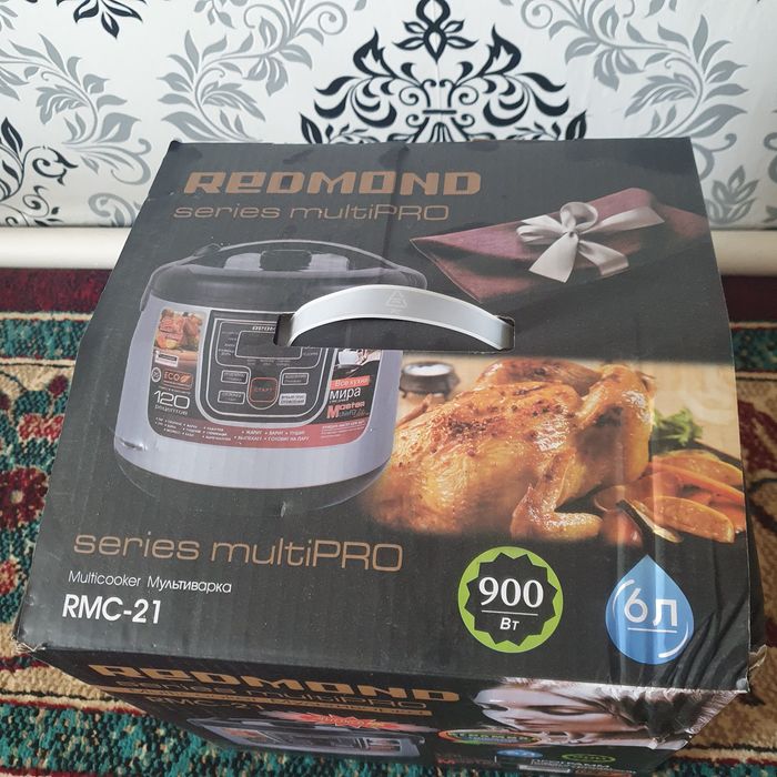 Мультиварка Redmond series multiPRO RMC-21