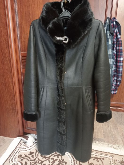 Кожаный плащ зимний