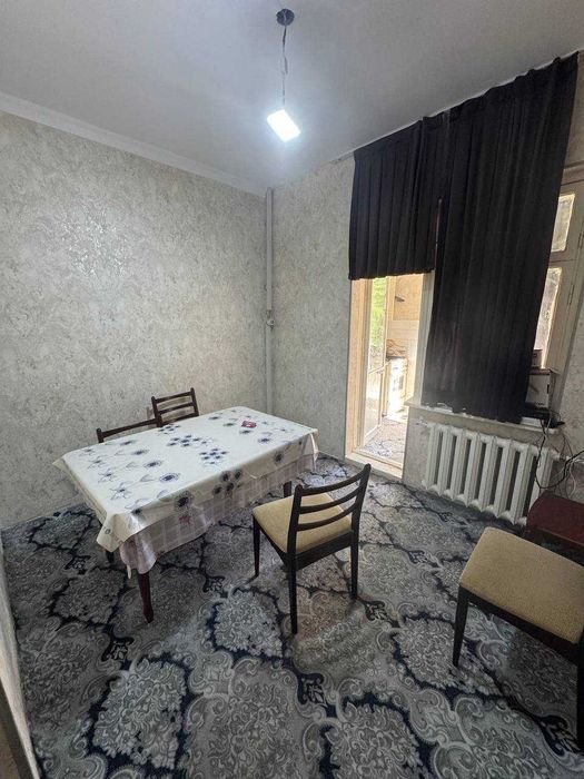 В аренду 3/1/4 78м2 вдоль дороги Карасу 2