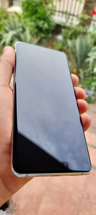 S21 Ultra impecabil, 512gb, 16gb RAM, nu are burn-in, husă