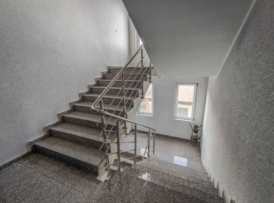 3-стаен апартамент под наем Бъкстон