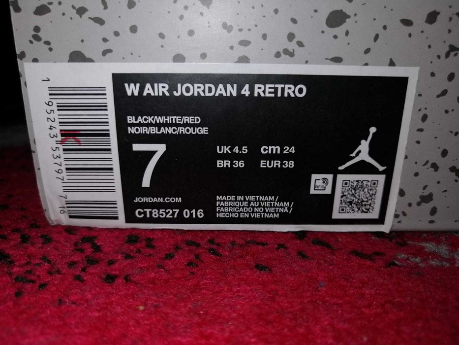 Air Jordan 4 Red Thunder