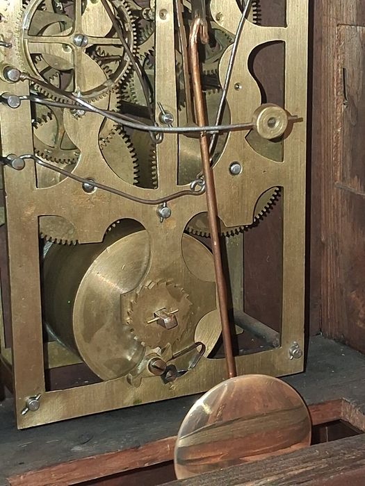 Продавам изключително рядка Шварцвалдска кукувица в колекционерски вид