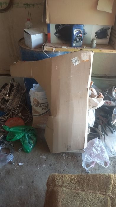 Крыло правое марка рено сандеро