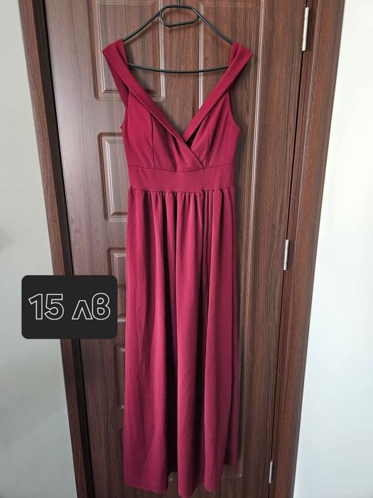 Дамски рокли различни модели