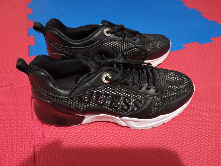 Adidași damă mărimea 41