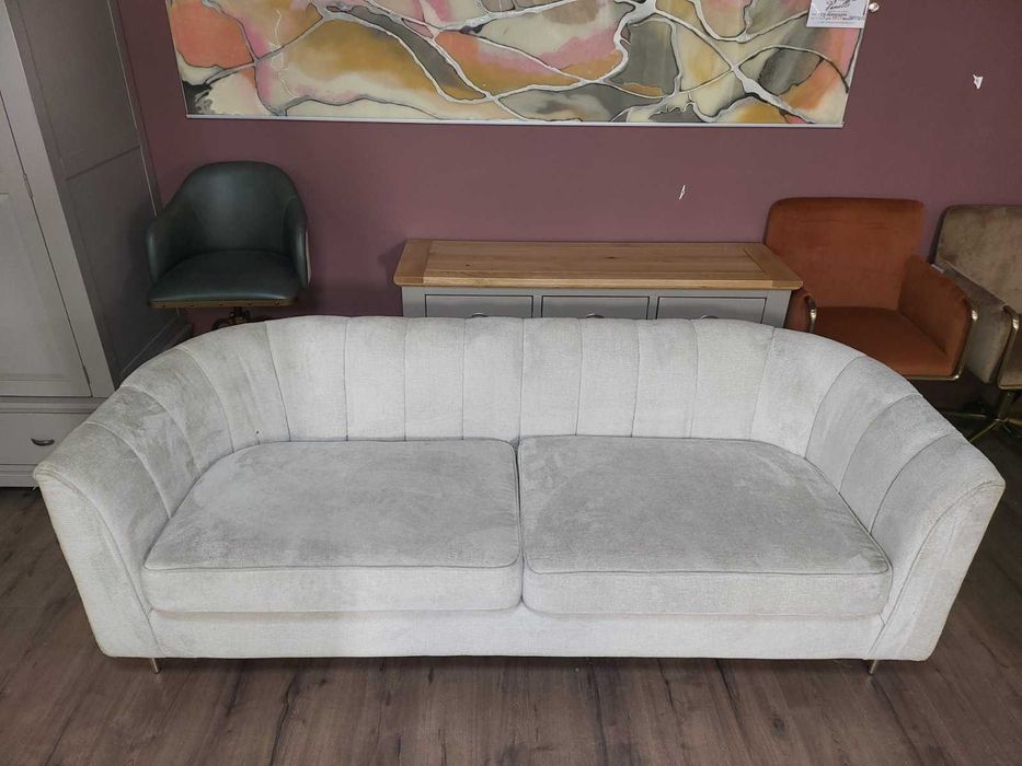 Кремав комплект дивани от плат две тройки