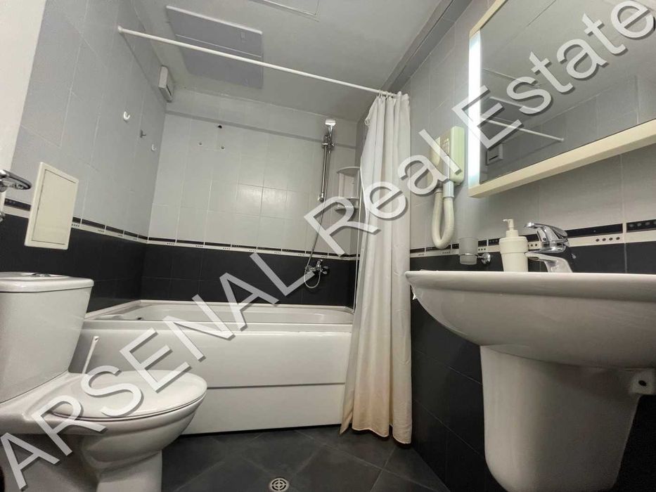 Дава се под наем Тристаен апартамент в София, Гео Милев - 168 кв.м за 1000 € - Снимка #5