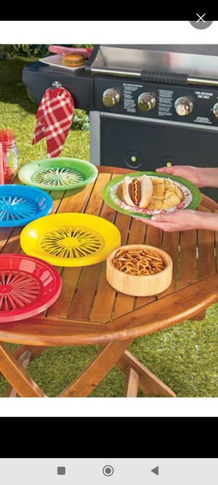 Продаются пластиковые барбекю-тарелки