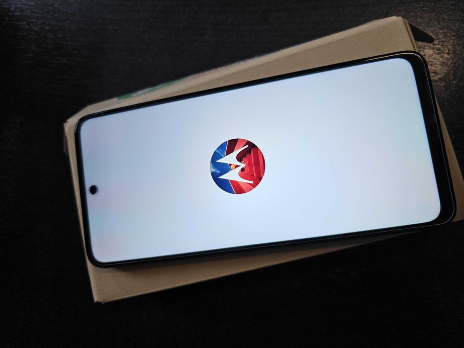 Motorola Moto G15, 8GB RAM, 128GB, Dual SIM, husă și folie