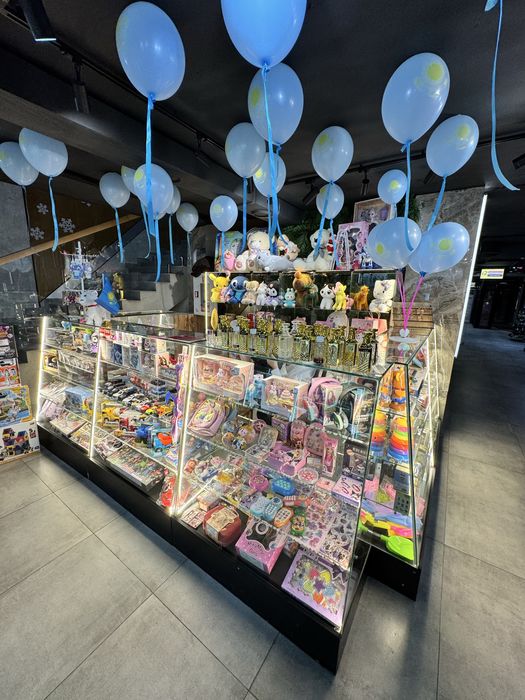 Островок игрушек