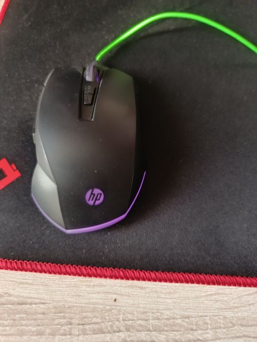 Продаю мышку срочно!