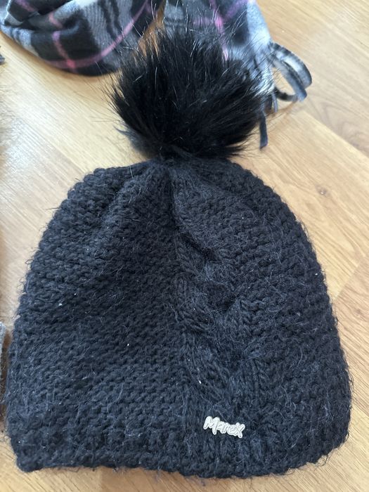 Зимни шапки