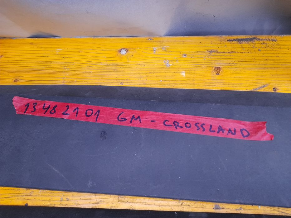 Лайсна калник врата  Опел Кросланд Opel Crossland X