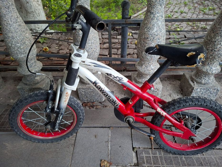 Детский трюковой велосипед Kawasaki 12