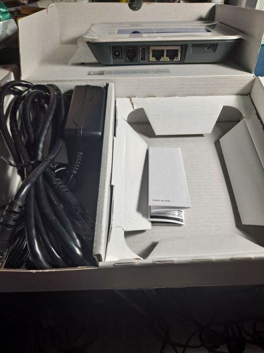 Router wifi cu cartela GSM.