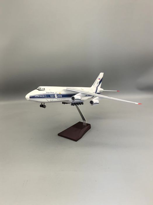 Модель самолета АН-124 "Руслан", 42 см