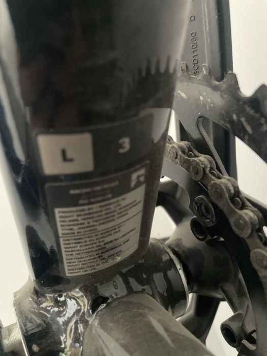 Шоссейный велосипед Giant Contend
