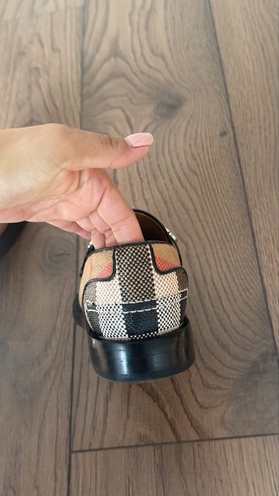 Лоферы Burberry оригинал 37 размер