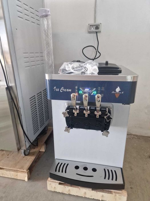 Masina de ingheata de blat profesionala cu 2 compresoare Embraco