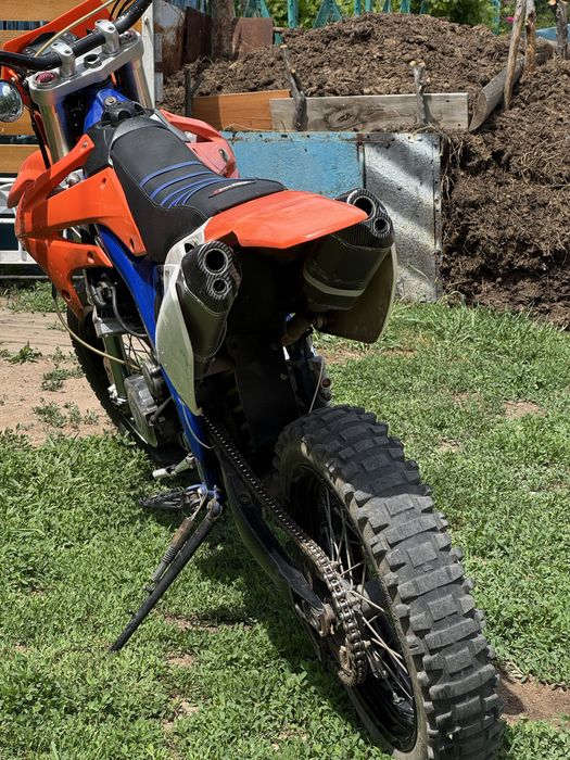 Мотоцикл эндуро спорт