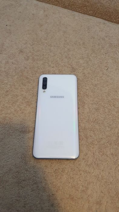 Продам samsung galaxy a50 64GB