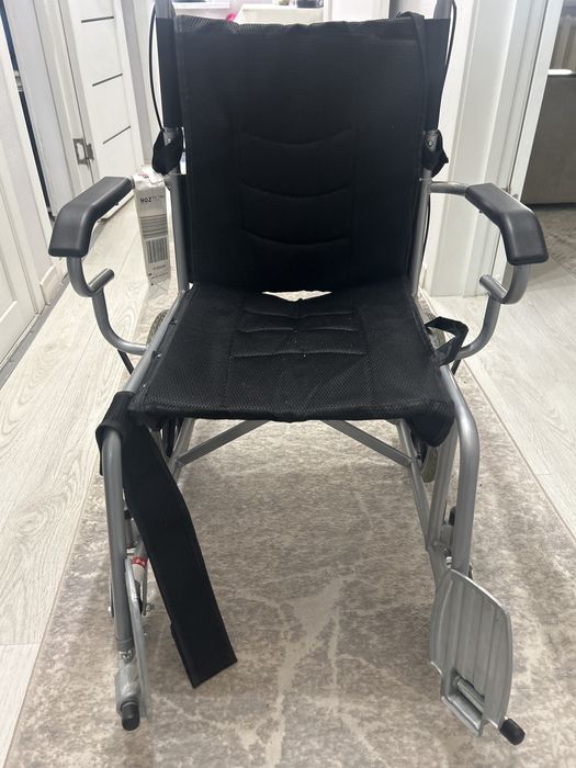 Инвалидная коляска