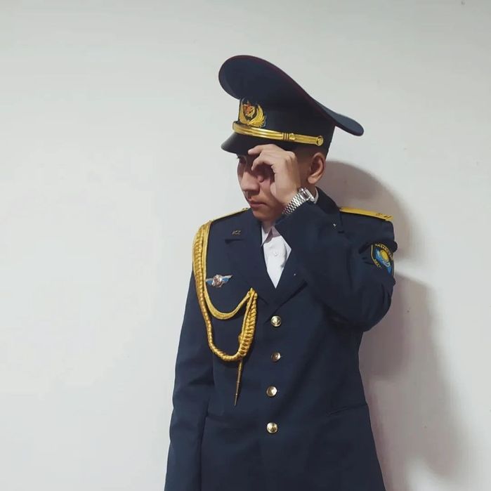 Военная парадная форма