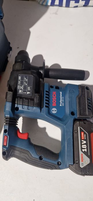 Bosch rotopercutor pe acumulator