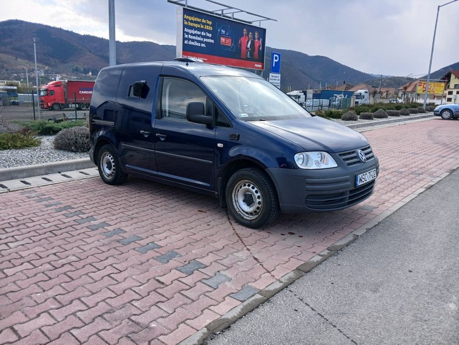 Volkswagen caddy cu 4 locuri