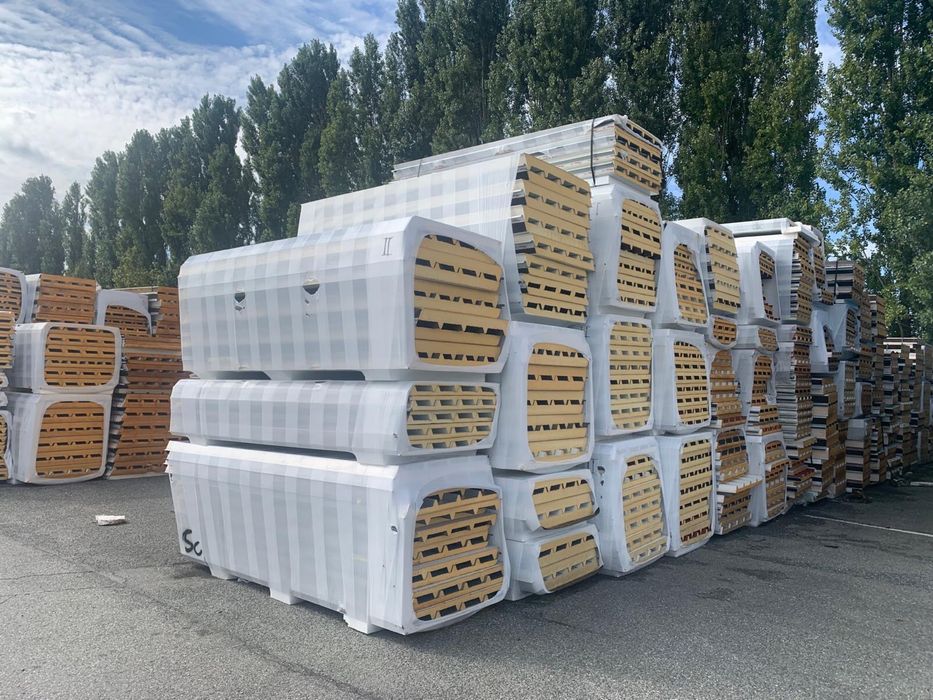 Panouri sandwich caracal