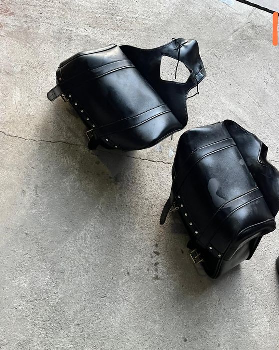 Dezmembrez Yamaha virago 535