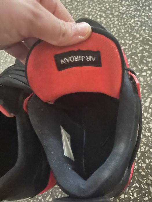 Jordan 4 Red thunder