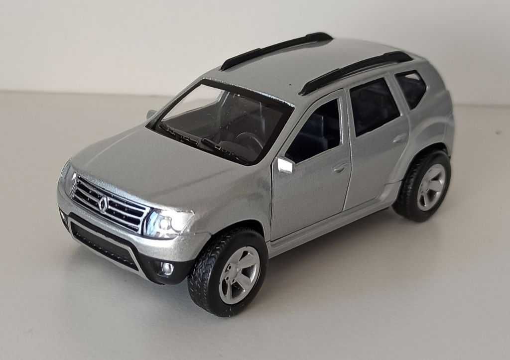 Dacia duster best sale diecast model