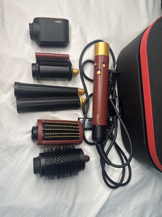 Продам дайсон фен