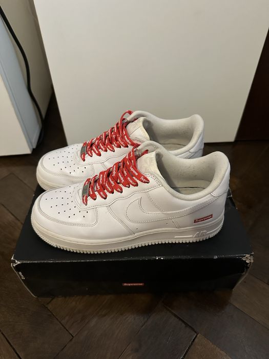 Nike air force 1 supreme