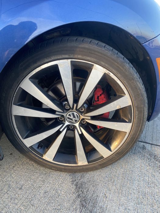 Volkswagen Bettle 2.0 TSI 200CP DSG-2012