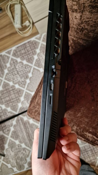 Геймърски Лаптоп GIGABYTE G5 KF