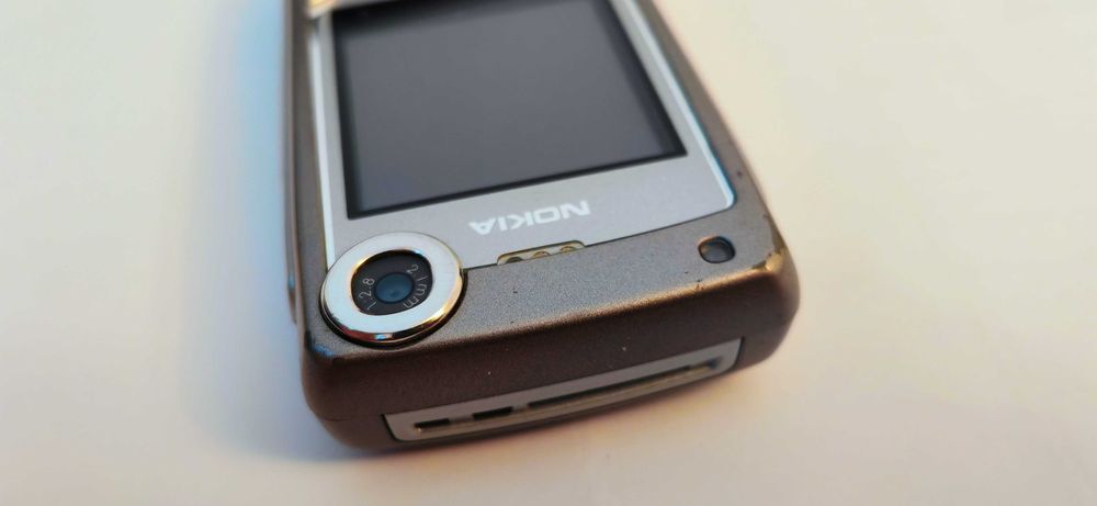 Nokia 6680 много запазен 25 минути разговори 100% ориг Made in Finland