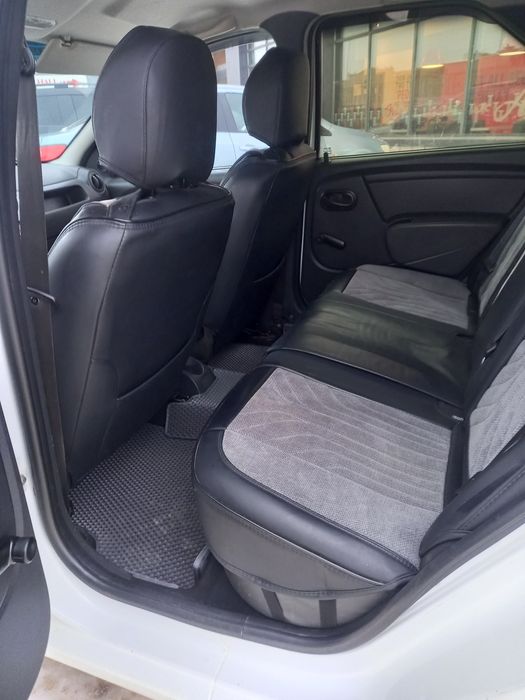 Рено Логан автомат