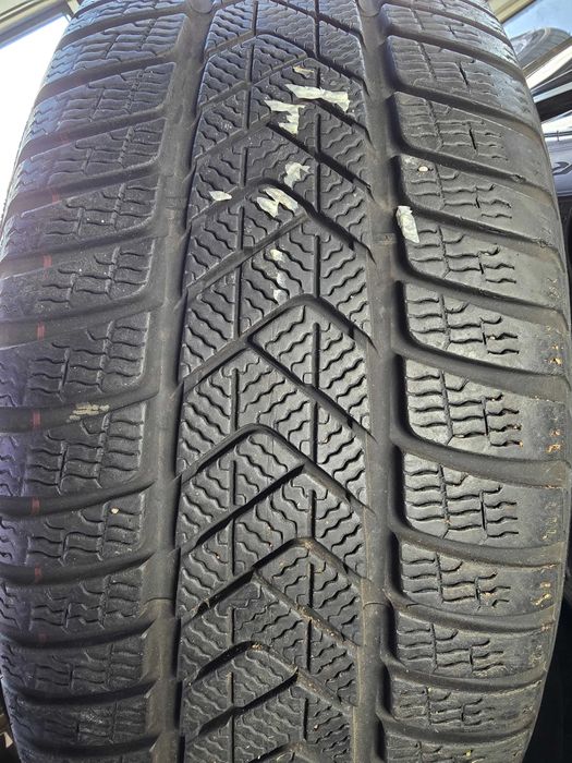 Jante Mercedes W213 E Class  Anvelope iarna top Pirelli 275 40 R18