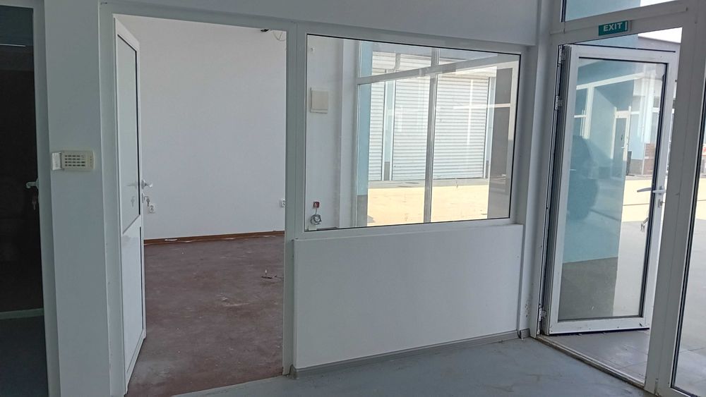 Дава се под наем Склад в Бургас, Победа - 149 кв.м за 600 € - Снимка #1