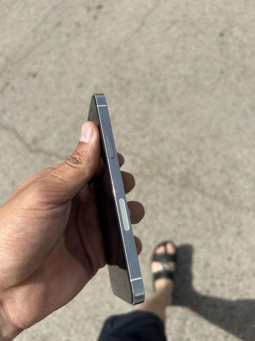 Iphone 12pro 256gb акб 76%