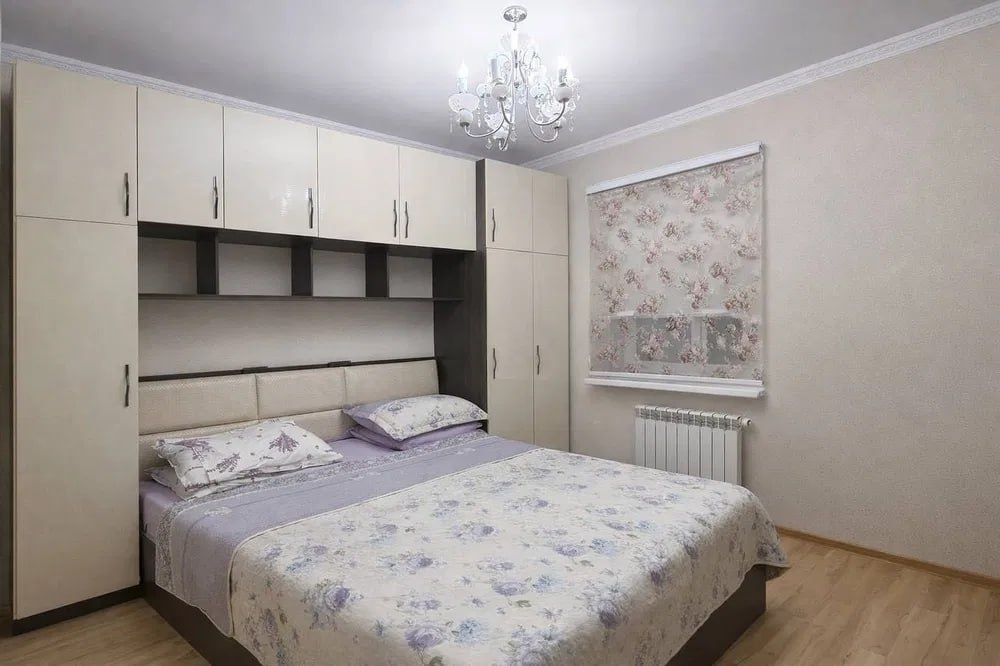 Срочно Продаётся Мирабад Электра Аппарат 2/2/5 ремонт хороший !