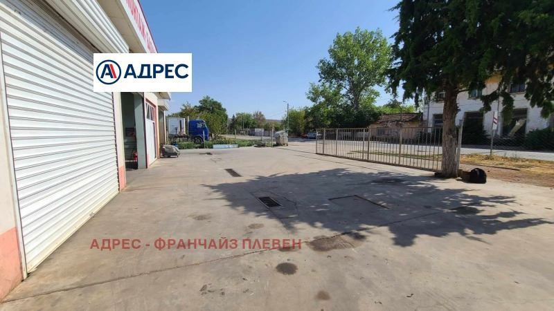 Гараж в Плевен, област-гр.Гулянци площ 610 цена 250000