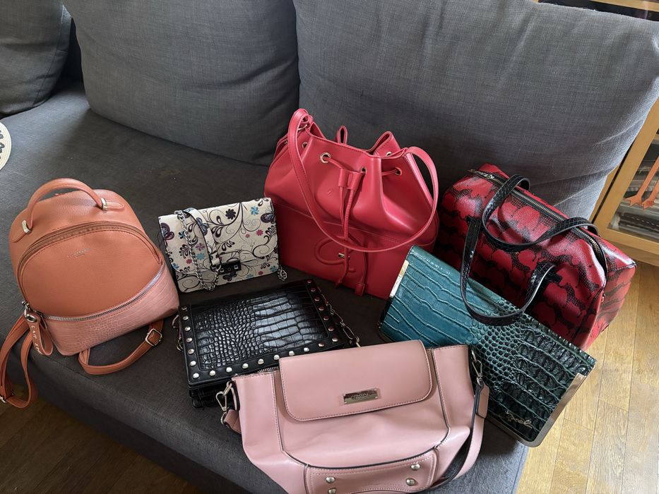 Чанти Axel, Doca, David Jones