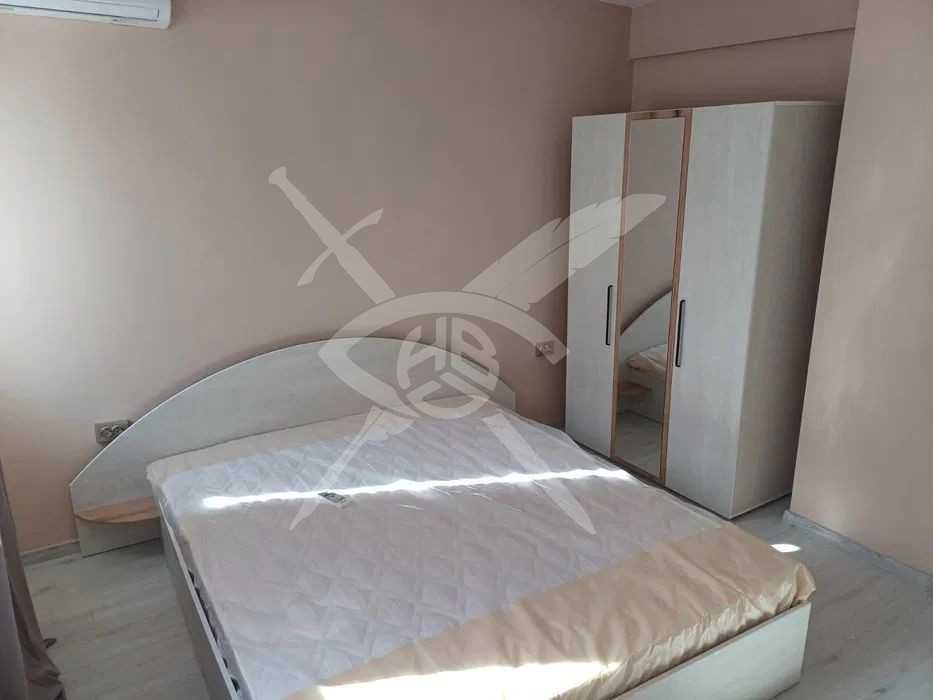 Дава се под наем Тристаен апартамент в Варна, Колхозен пазар - 72 кв.м за 400 € - Снимка #2