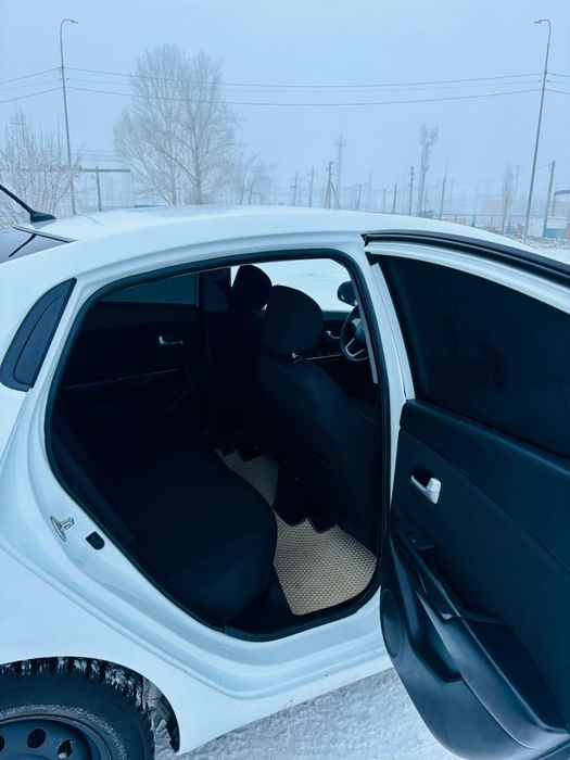 Киа Рио 3 2013 года