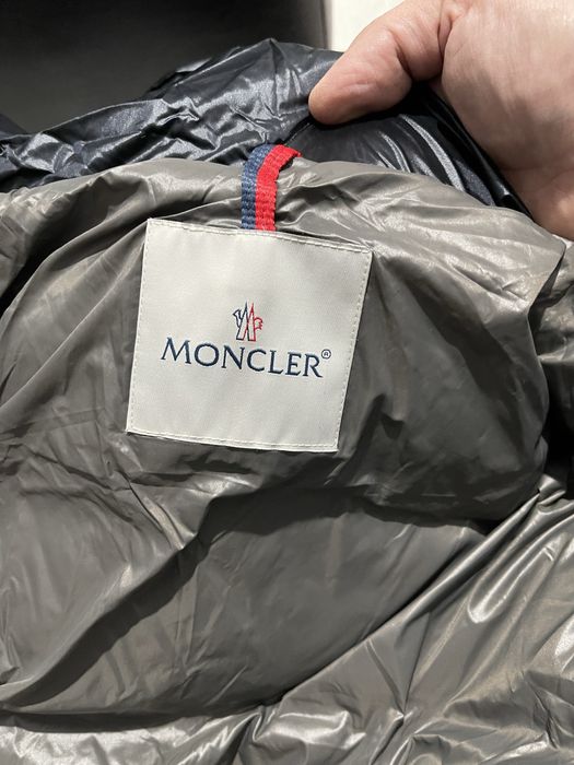 Geaca Moncler Maya cu puf natural colectie noua